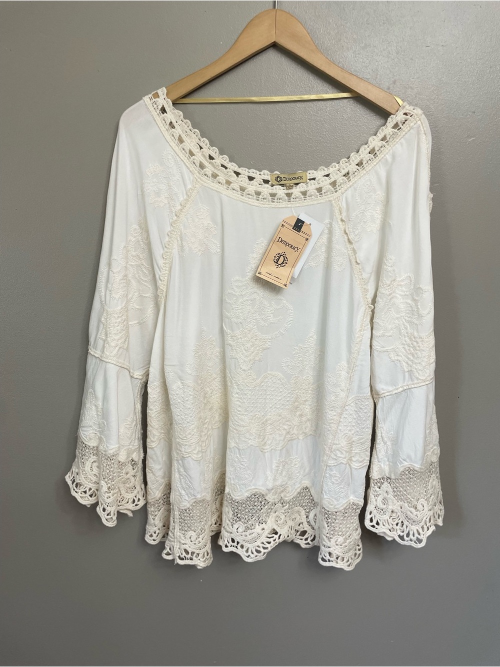 Democracy Embroidered Crochet Lace Boho Blouse Top 3/4 Bell Sleeves Off White L